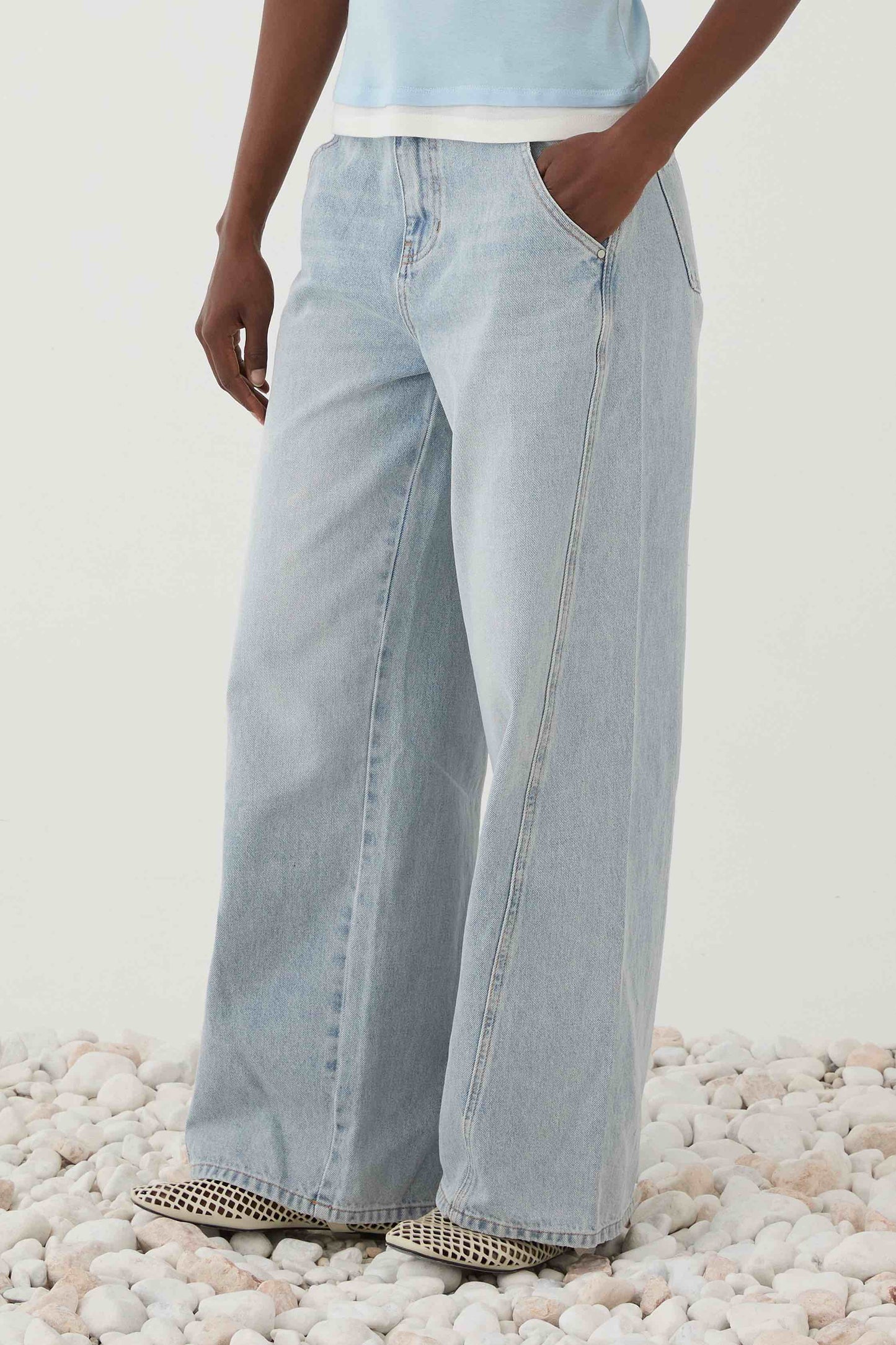 Eleh - Jeans in Denim