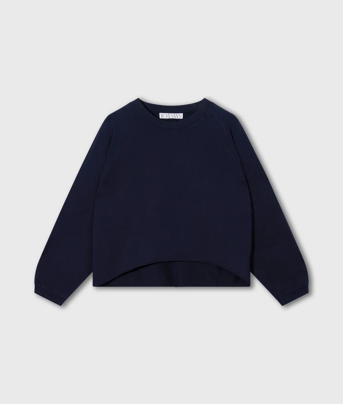 Silent chique raglan