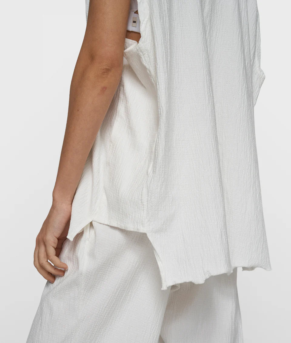 V neck crincle top