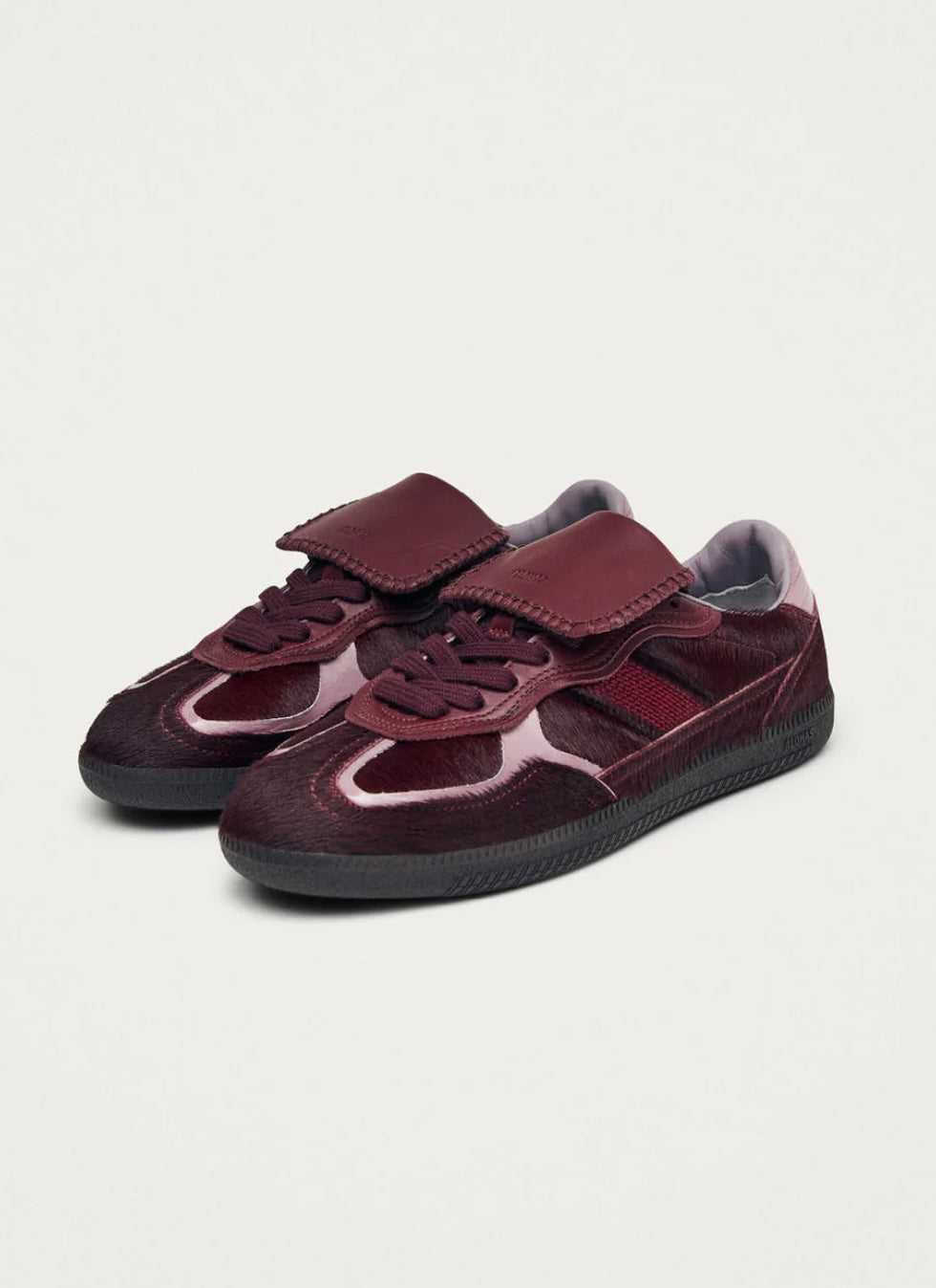 Alohas - Club Soft Burgundy Sneakers